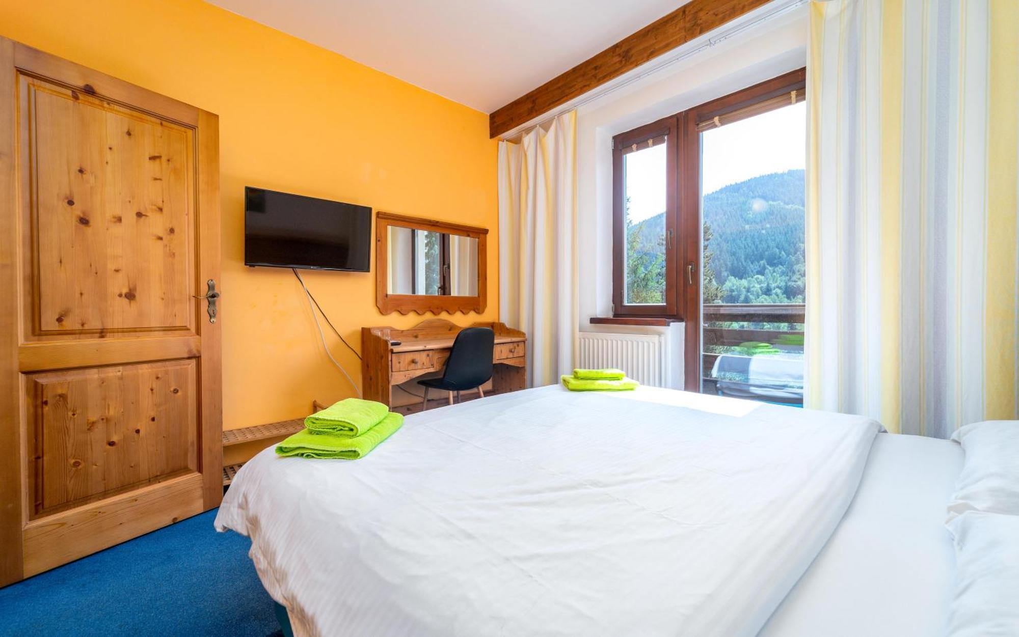 Hotel Ondras Z Beskyd Остравице Номер фото